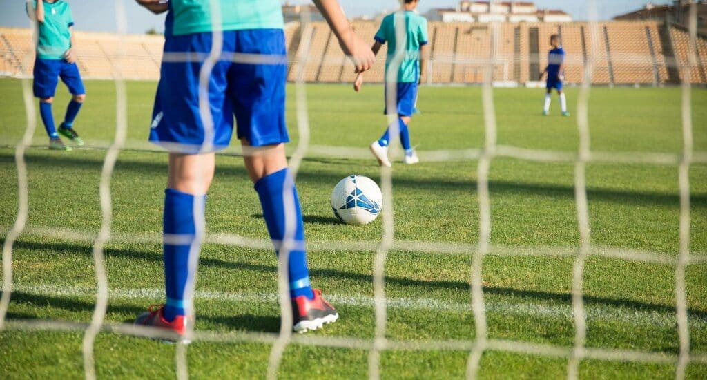 Как выбрать сетку для футбольных ворот